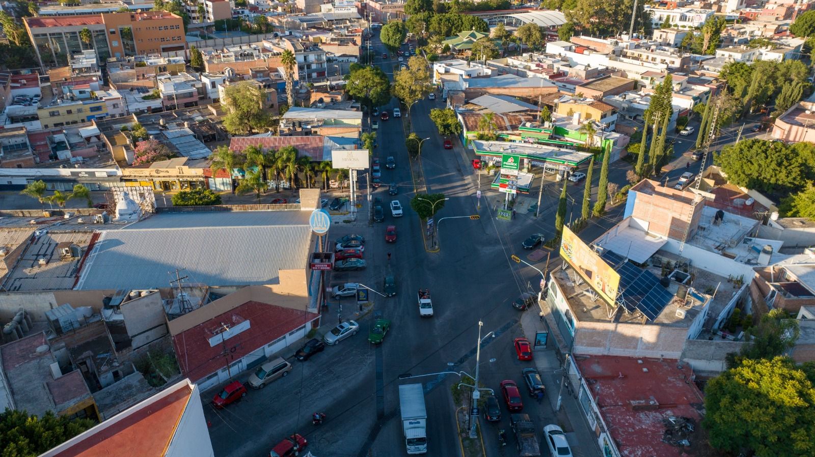 Gobierno de la Capital realiza el encendido de semáforos inteligentes en el corredor vial Mariano Jiménez